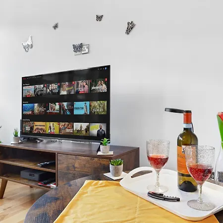 Clapham Serenity Garden Retreat With Free Parking Лондон Экстерьер фото