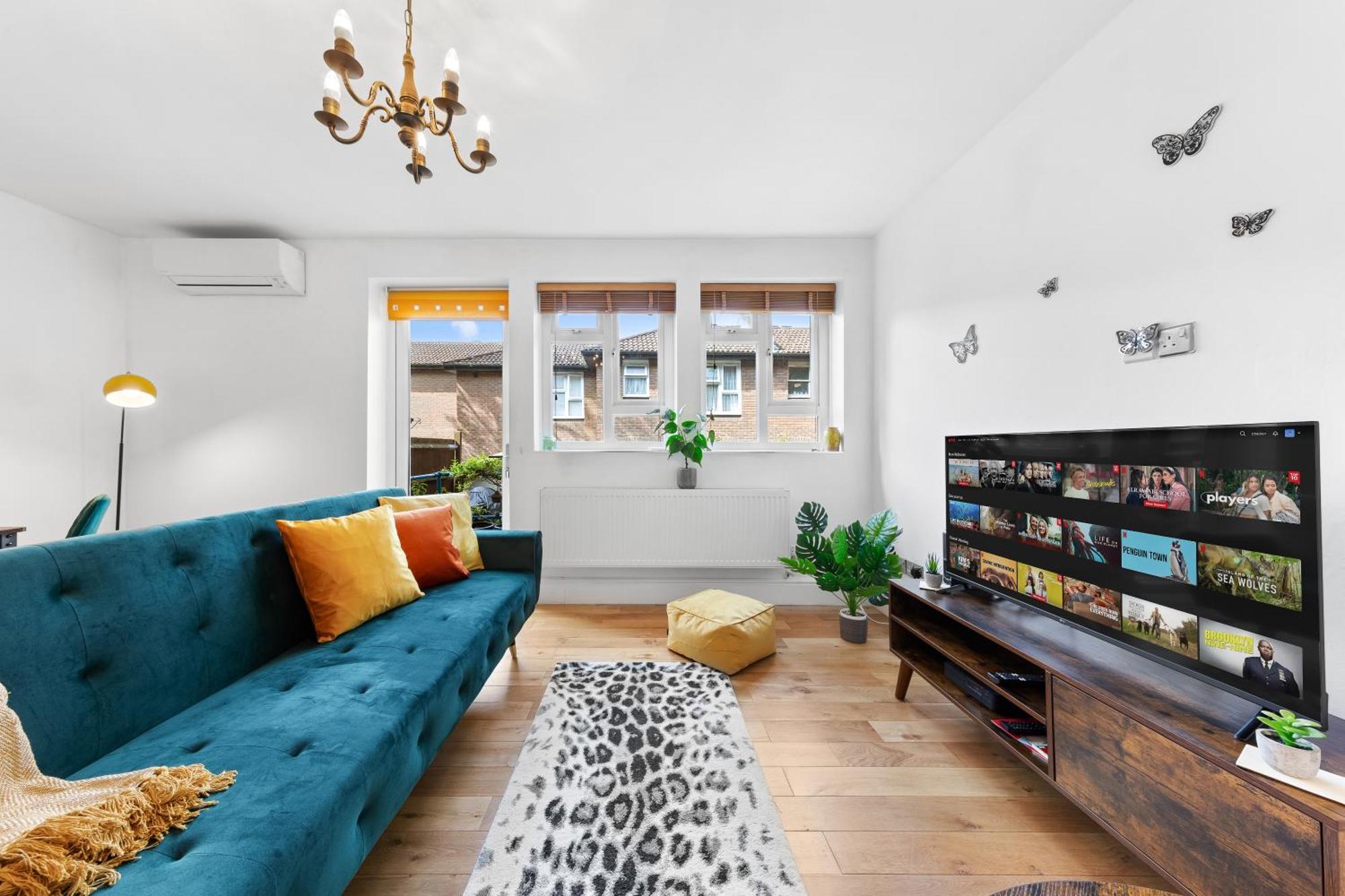 Clapham Serenity Garden Retreat With Free Parking Appartement